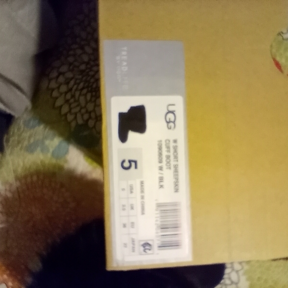 COPY - Ugg fur boots